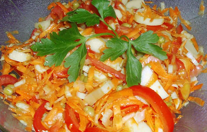 Ensalada de Palmitos, Zanahorias y Manzanas