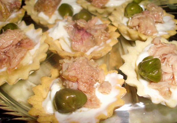Tartaletas rellenas de Atún y Queso crema