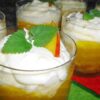 Vasitos de Mango y Crema de Leche
